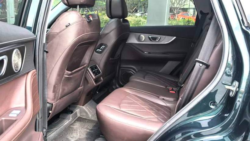 Chery 2024 Tiggo 8PRO Champion Edition 390T 2WD Peak Edition 7-seater