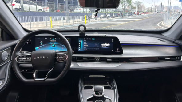 Chery 2022 Tiggo 8PRO 290T two wheel drive Sky Dome Edition with 5 seats