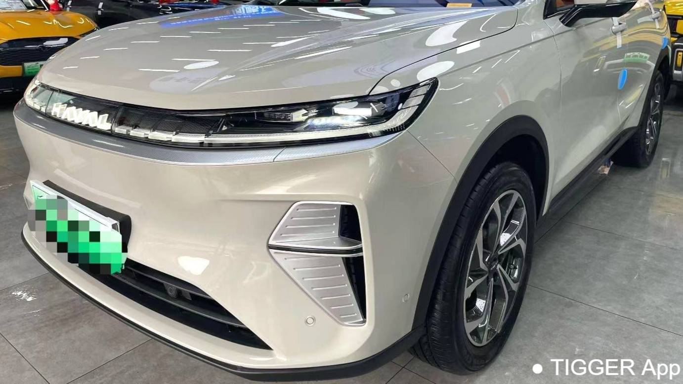 HAVAL 2025 XIAOLONG MAX Hi4 165 Ultra Intelligent Driving Edition