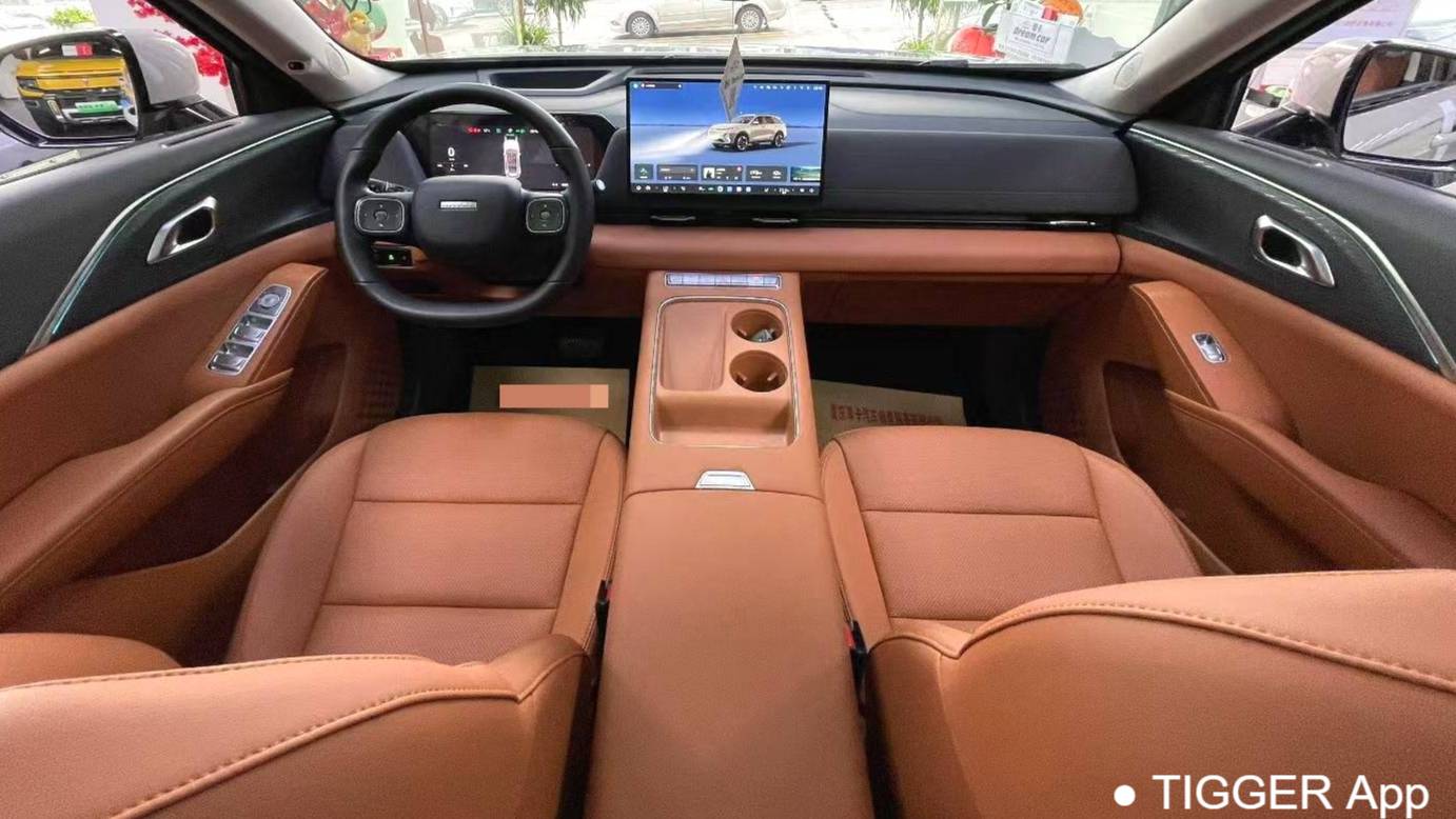 HAVAL 2025 XIAOLONG MAX Hi4 165 Ultra Intelligent Driving Edition