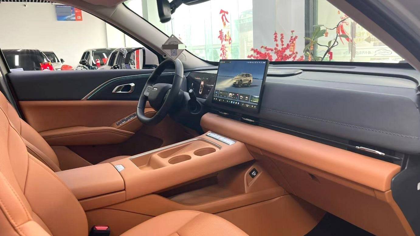 HAVAL 2025 XIAOLONG MAX Hi4 165 Ultra Intelligent Driving Edition