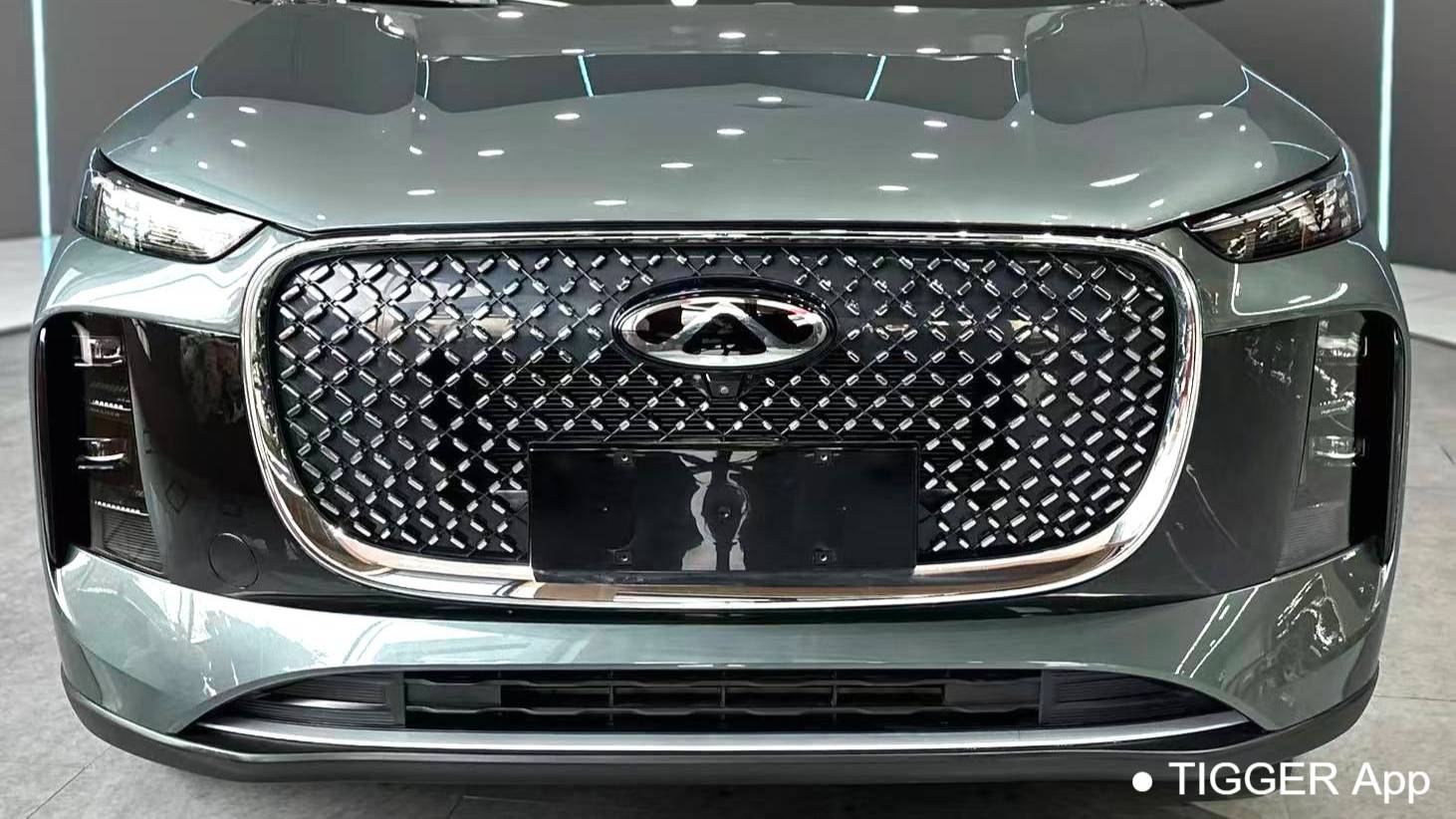 Chery 2025 Tiggo 8PLUS 290TGDI DCT Luxury Model