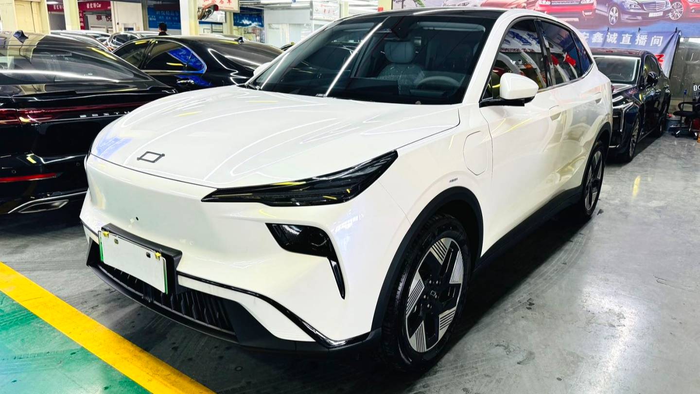 BESTUNE 2025 Yueyi 03 565km Ultimate Edition