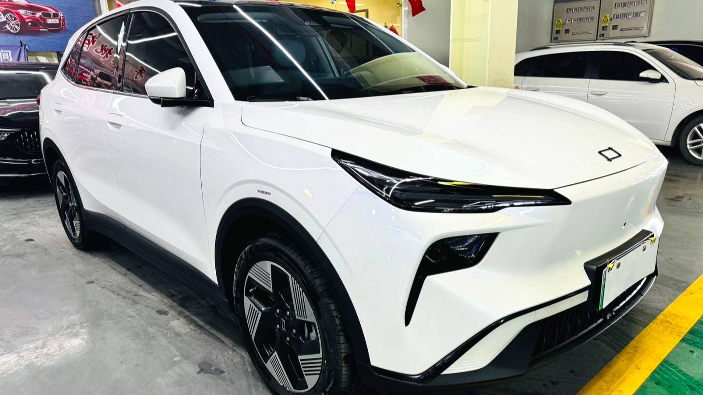 BESTUNE 2025 Yueyi 03 565km Ultimate Edition