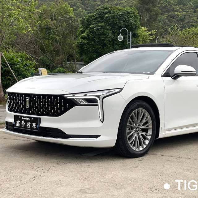 BESTUNE 2025 B70 Dragon Glory 1.5T Enjoyment Edition Подержанный автомобиль