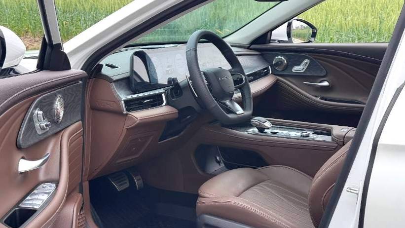 Chery 2025 ARRIZO 8 2.0T automatic control+