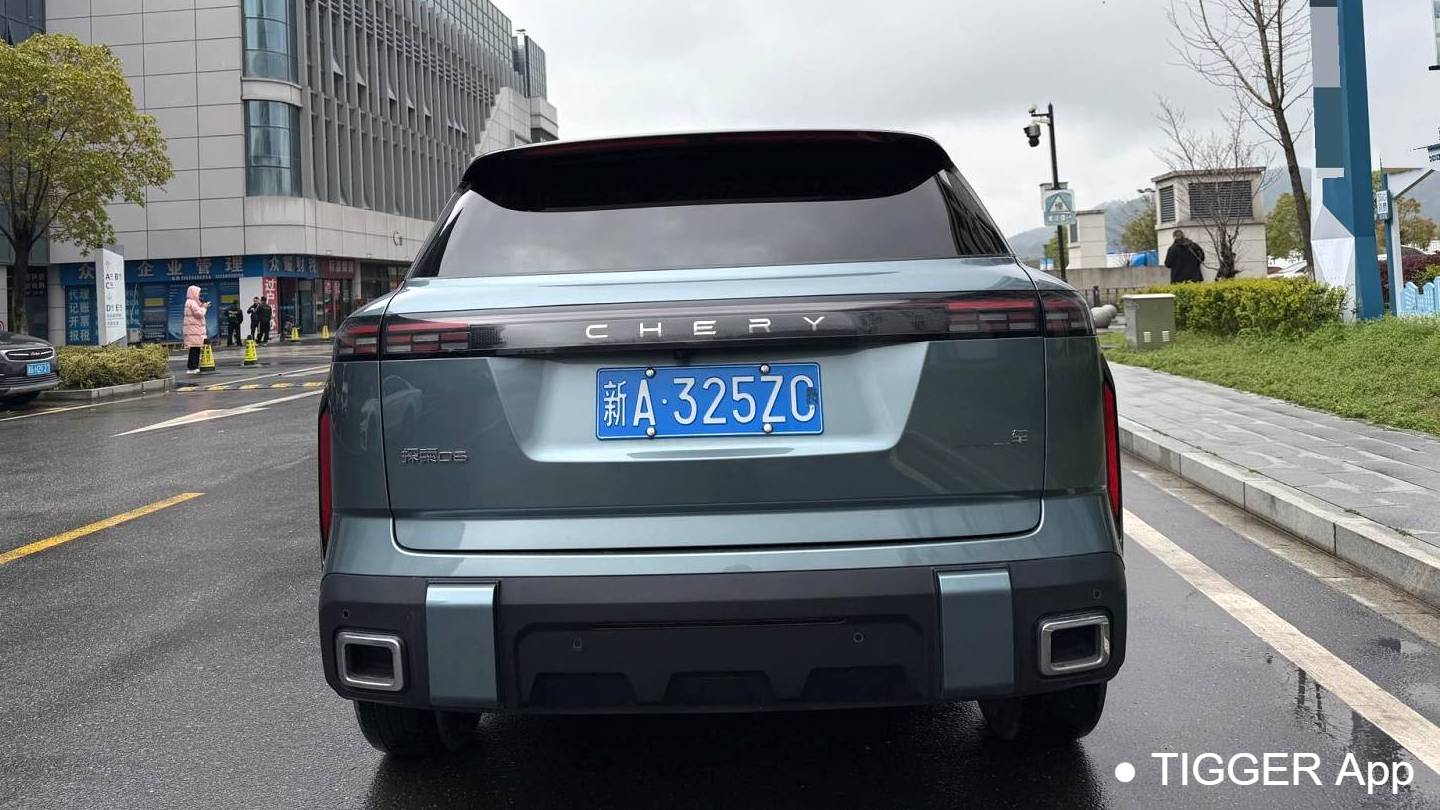 Chery 2023 Explorer 06 Yueye version 1.6T two wheel drive exploration field