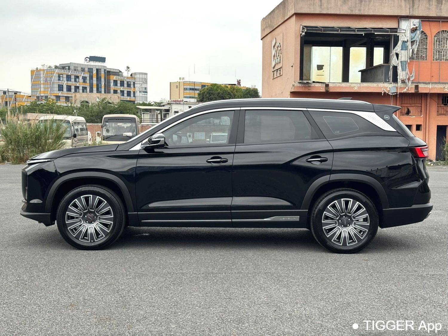 JETOUR 2024 X90 PRO 1.6T DCT Ultimate Edition 7-seater