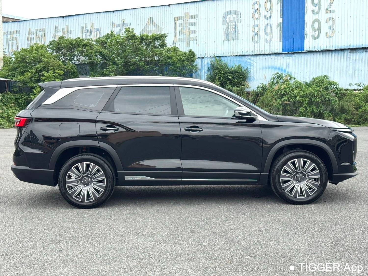 JETOUR 2024 X90 PRO 1.6T DCT Ultimate Edition 7-seater