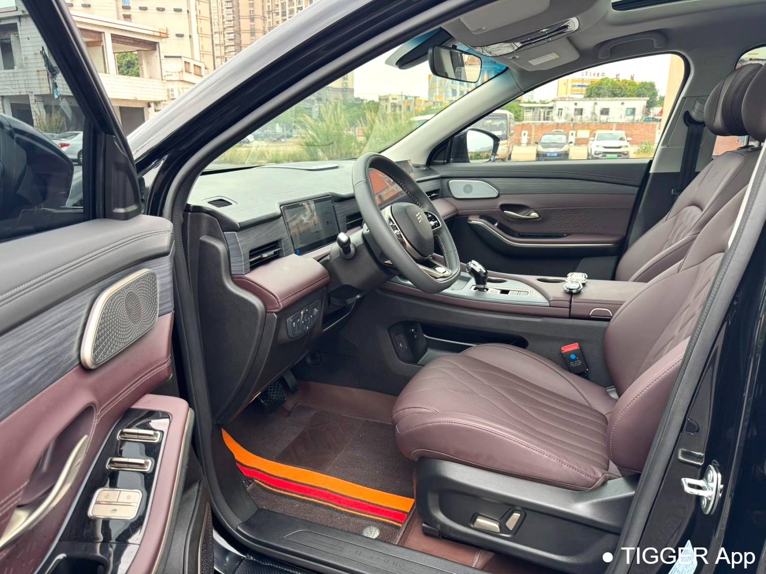 JETOUR 2024 X90 PRO 1.6T DCT Ultimate Edition 7-seater