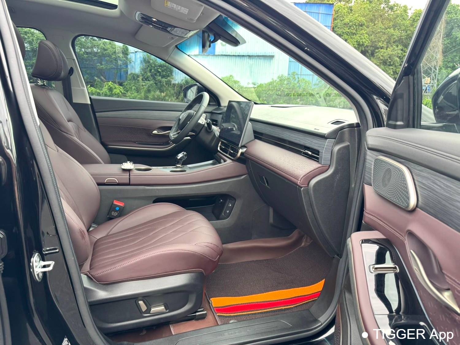 JETOUR 2024 X90 PRO 1.6T DCT Ultimate Edition 7-seater