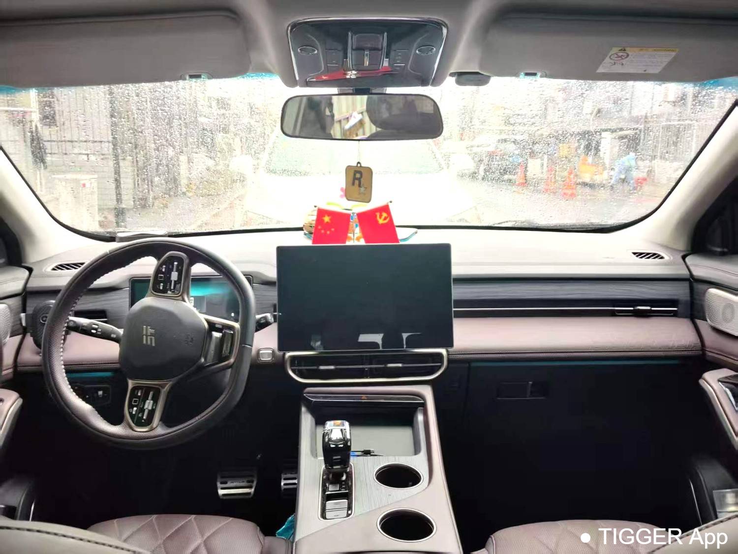 JETOUR 2024 X90 PRO 1.6T DCT Luxury Edition 7-seater