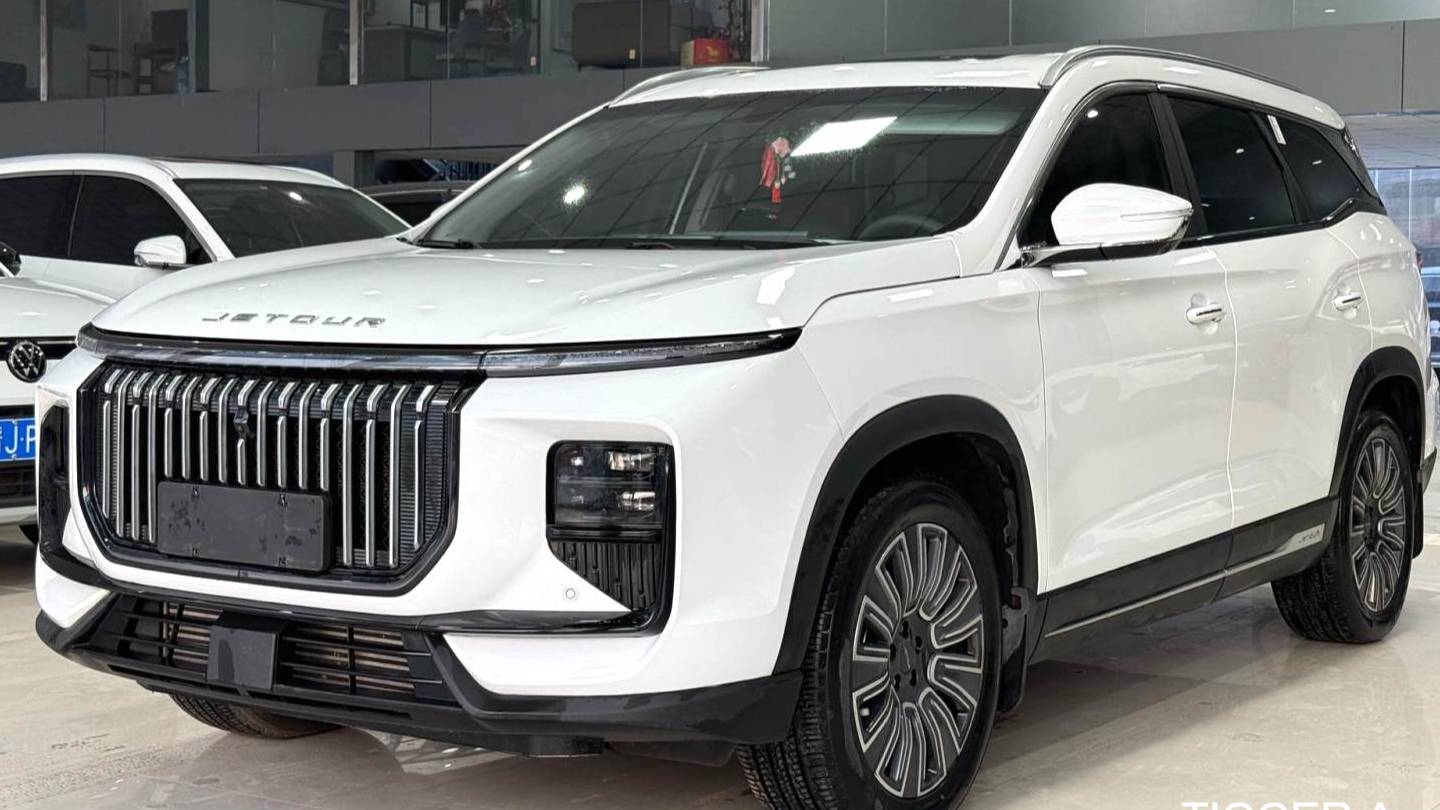 JETOUR 2024 X90 PRO 1.6T DCT Ultimate Edition 7-seater