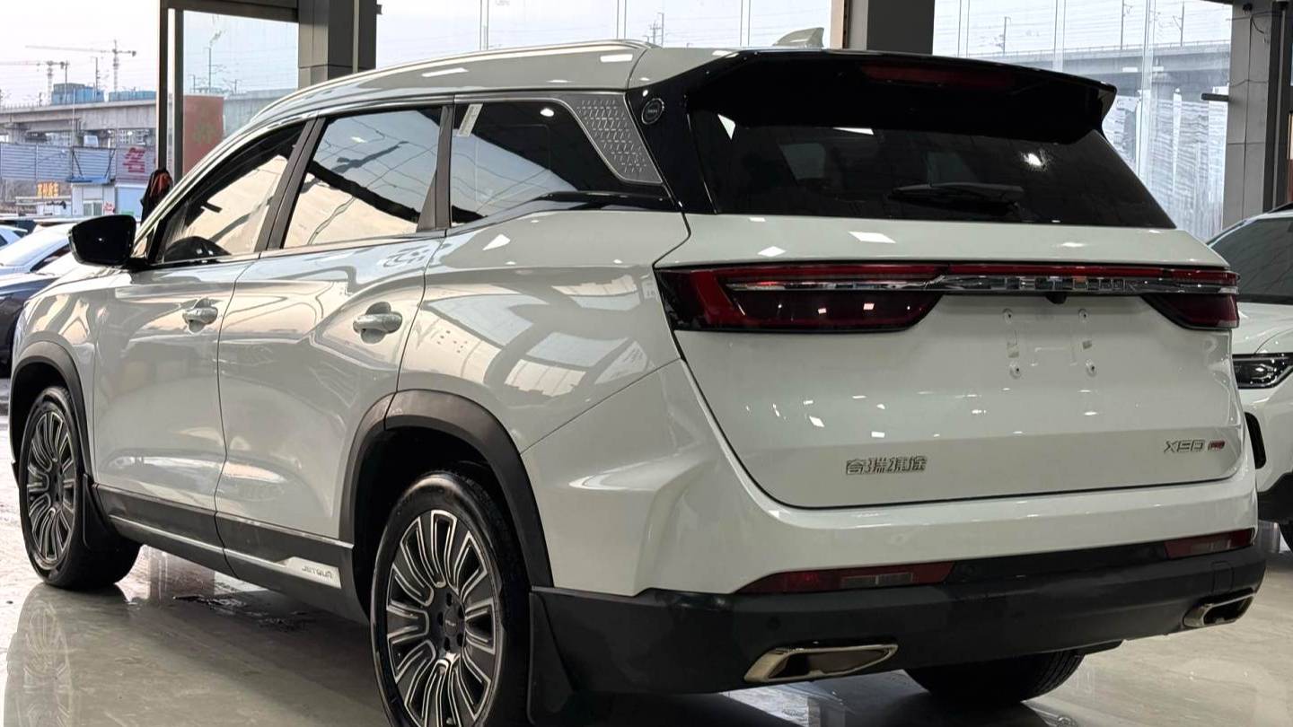 JETOUR 2024 X90 PRO 1.6T DCT Ultimate Edition 7-seater