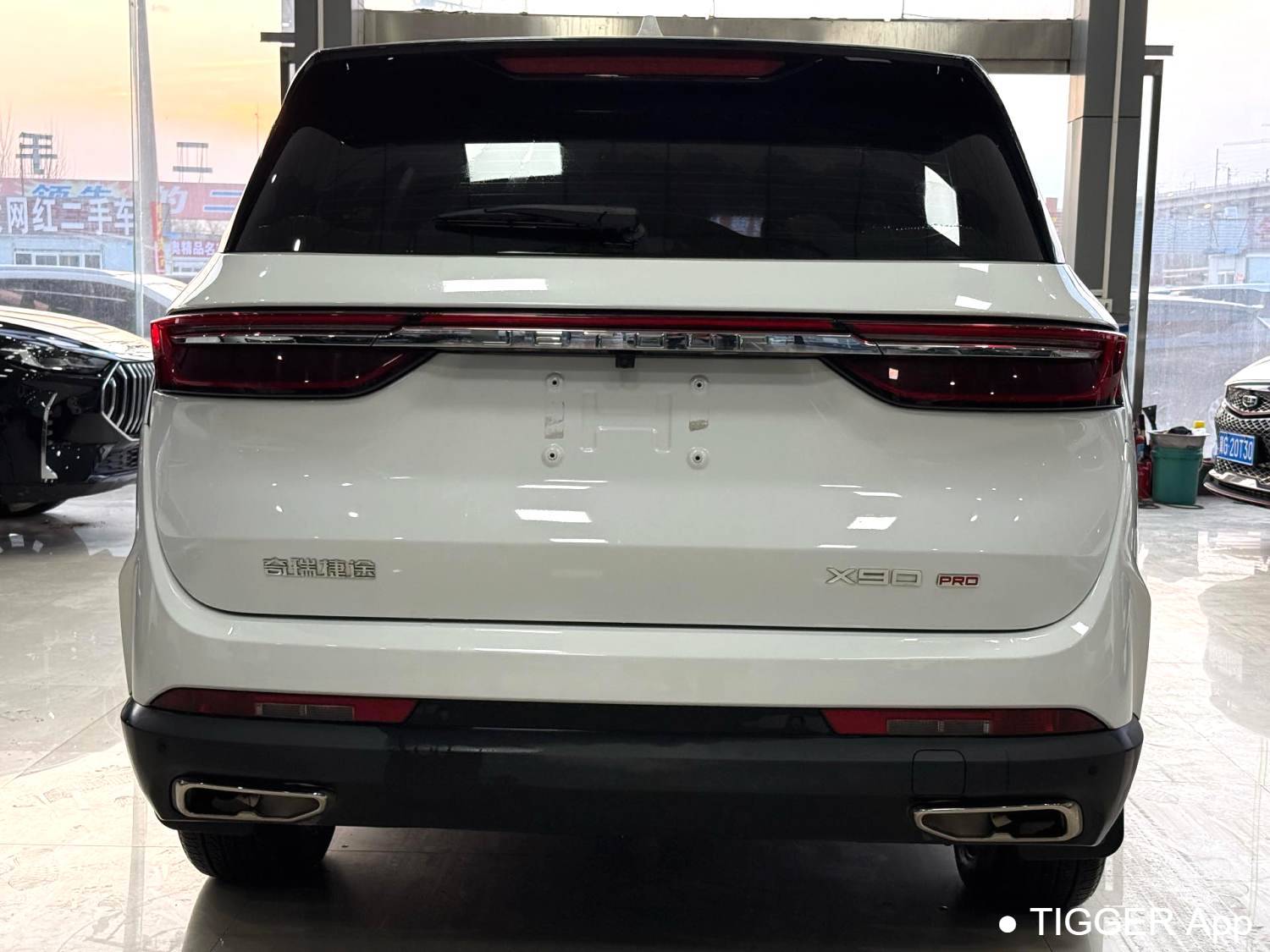 JETOUR 2024 X90 PRO 1.6T DCT Ultimate Edition 7-seater