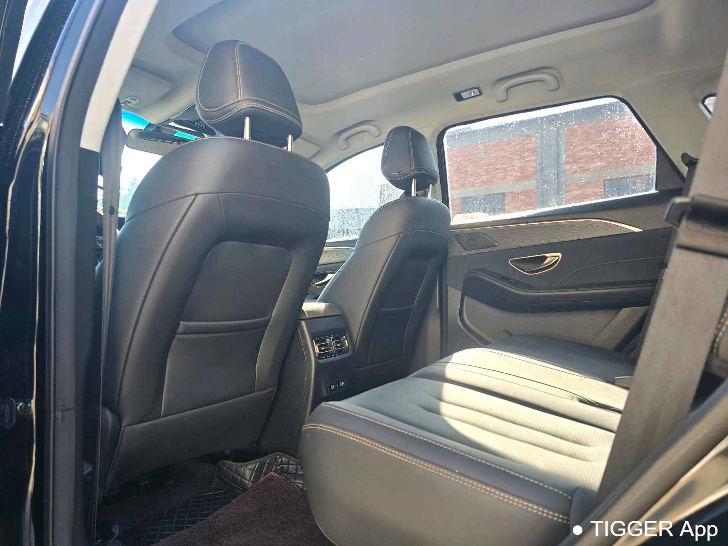 JETOUR 2024 X90 PLUS 1.6TD DCT Villa PRO 7 Blocks