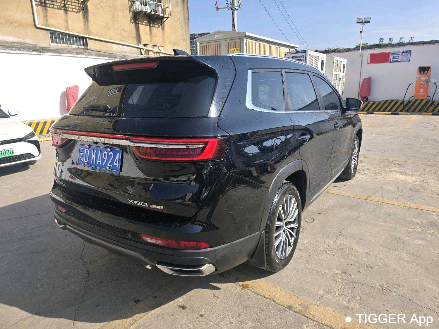 JETOUR 2024 X90 PLUS 1.6TD DCT Villa PRO 7 Blocks