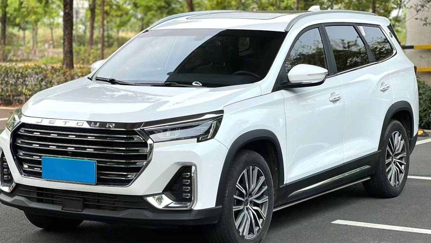 JETOUR 2023 X90 PLUS 1.6TD DCT Villa 7 Blocks