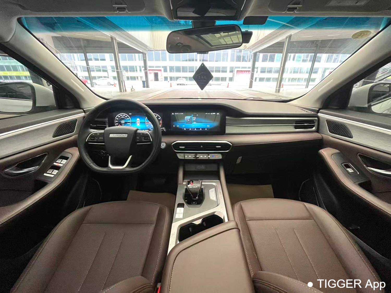 JETOUR 2023 X90 PLUS 1.6TD DCT flat layer+5 seats