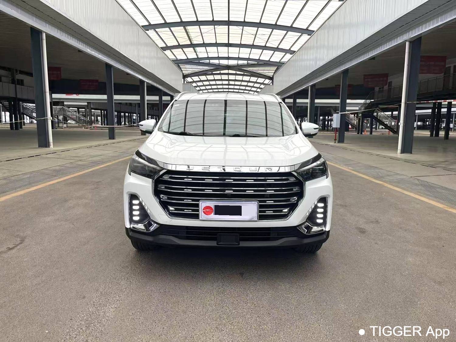 JETOUR 2023 X90 PLUS 1.6TD DCT flat layer+5 seats