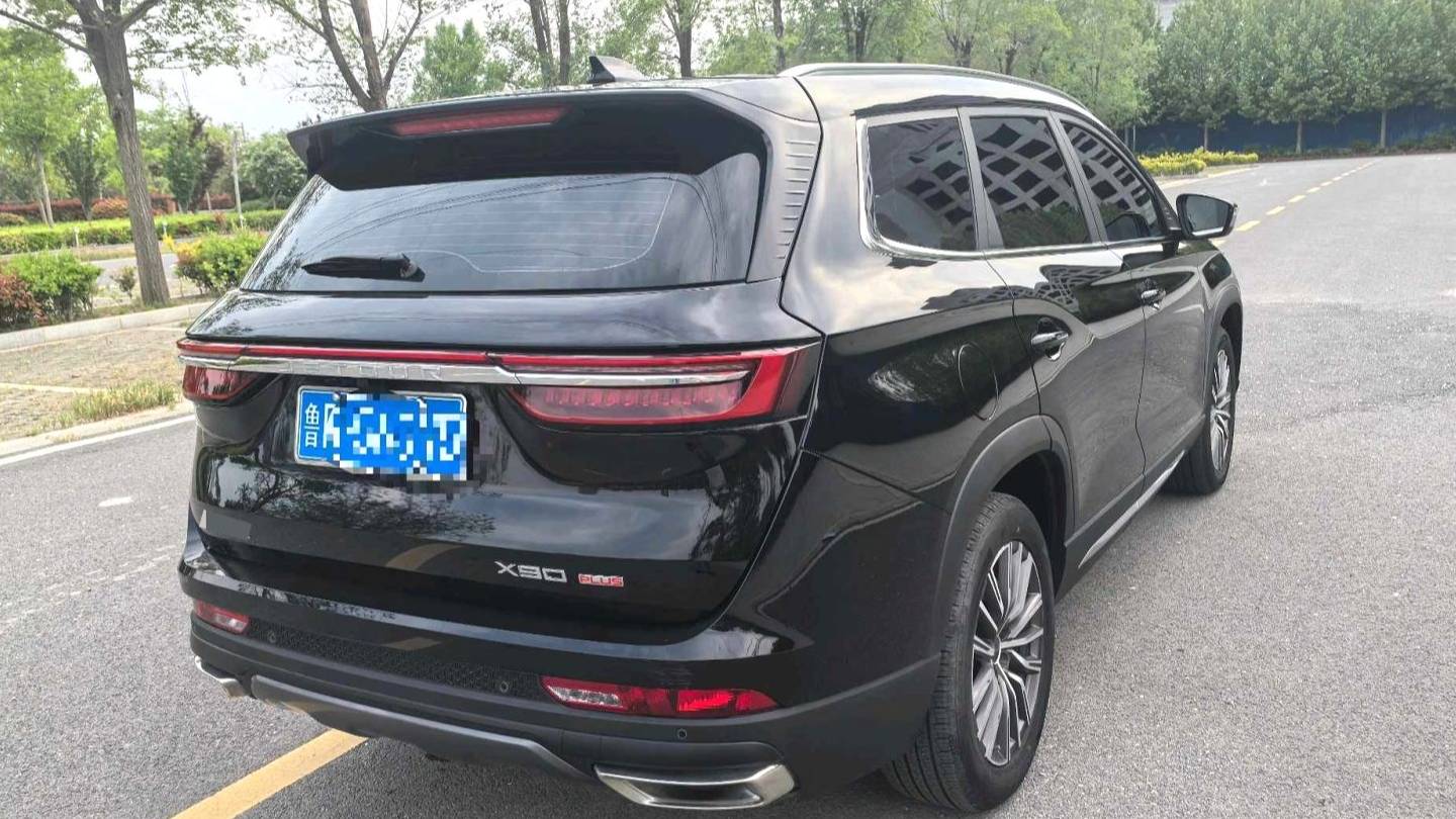 JETOUR 2024 X90 PLUS 1.6TD DCT Family Fun Edition 7-seater