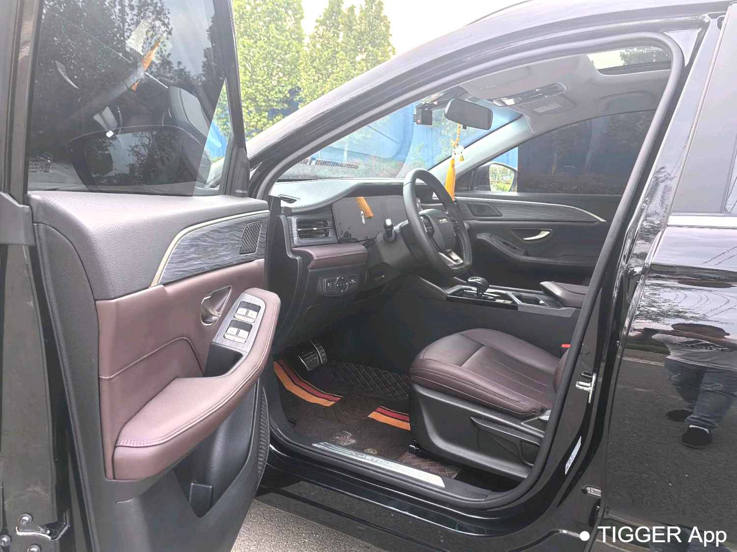 JETOUR 2024 X90 PLUS 1.6TD DCT Family Fun Edition 7-seater