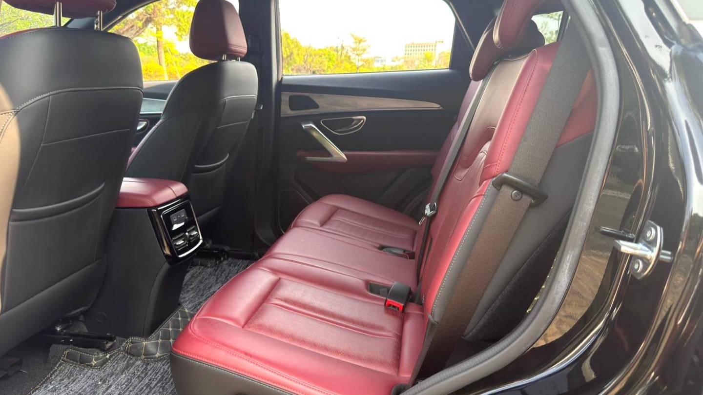 JETOUR 2023 X70 PRO 1.6T Manual Enjoyment Type 5-seater