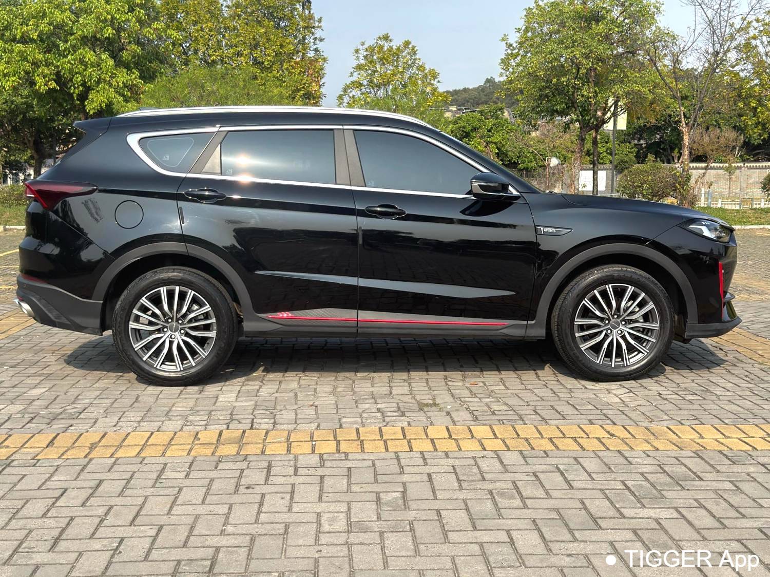 JETOUR 2023 X70 PRO 1.6T Manual Enjoyment Type 5-seater