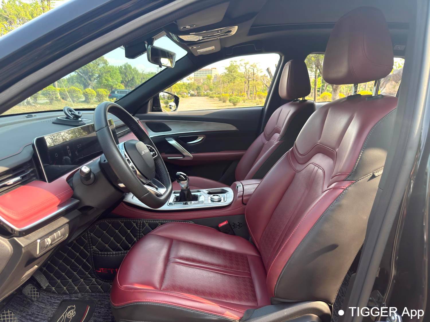 JETOUR 2023 X70 PRO 1.6T Manual Enjoyment Type 5-seater