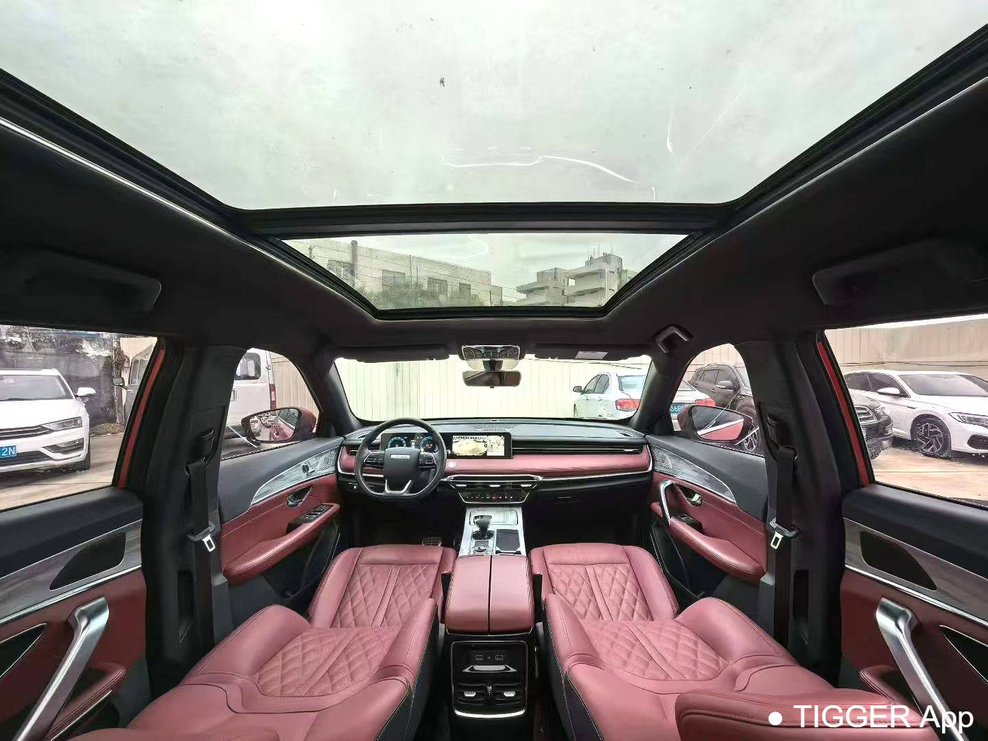 JETOUR 2023 X70 PLUS 1.5T CVT Flagship PRO 7-seater