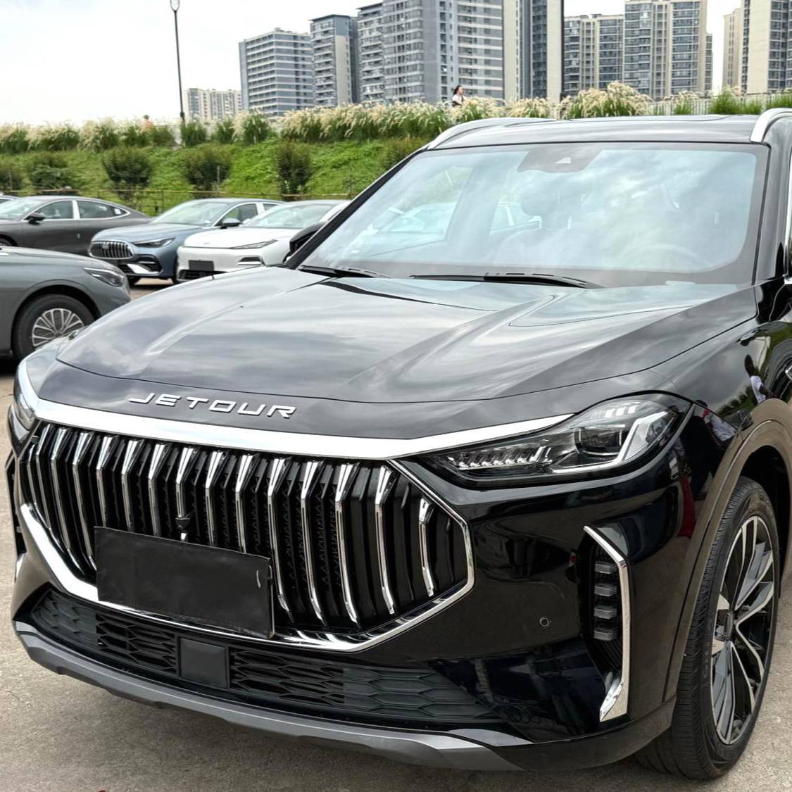 JETOUR 2023 X70 PLUS 1.6T DCT Strongman PRO 5-seater سيارة مستعملة