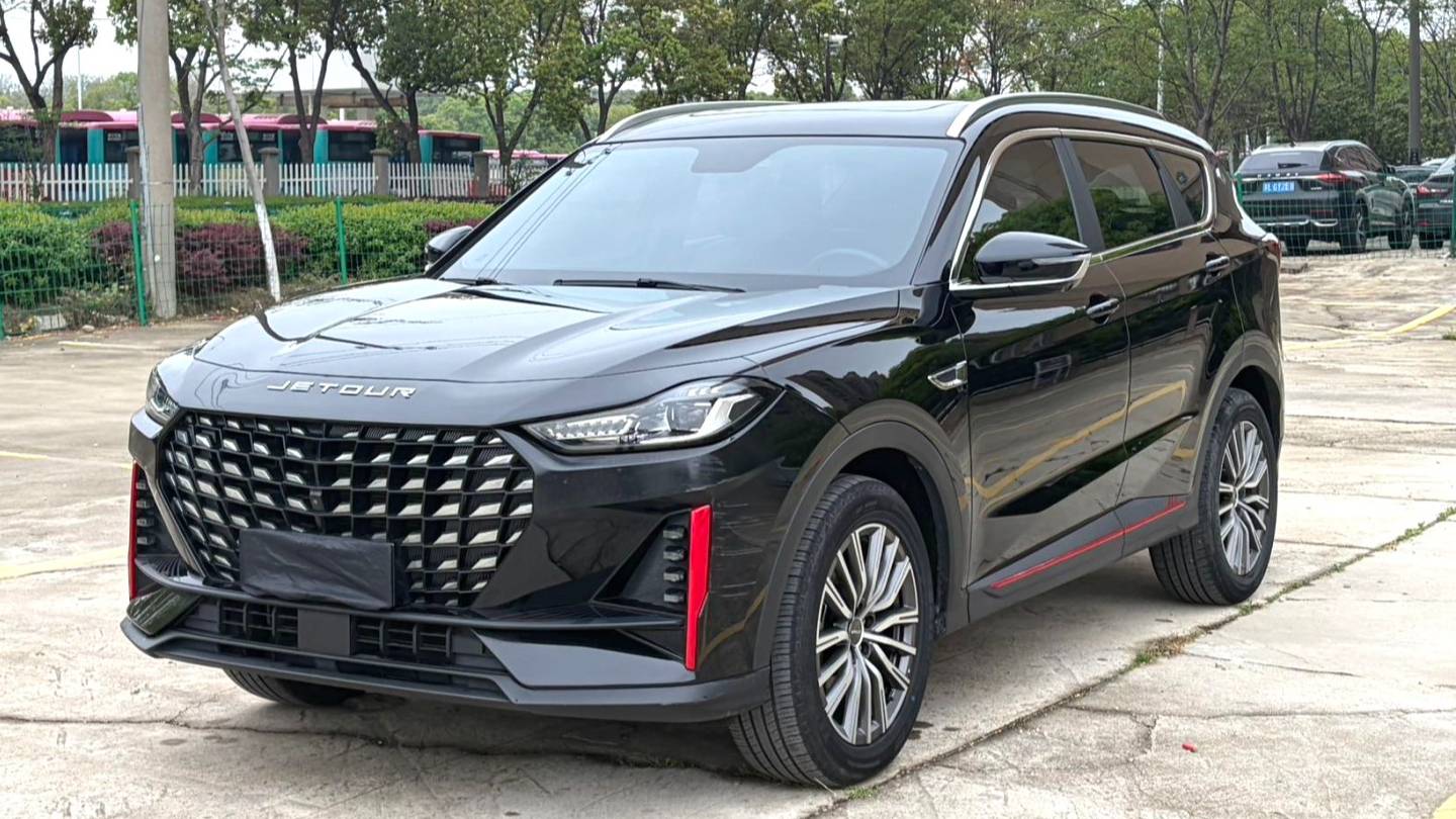 JETOUR 2023 X70 PRO 1.5T DCT Comfort Type 5-seater