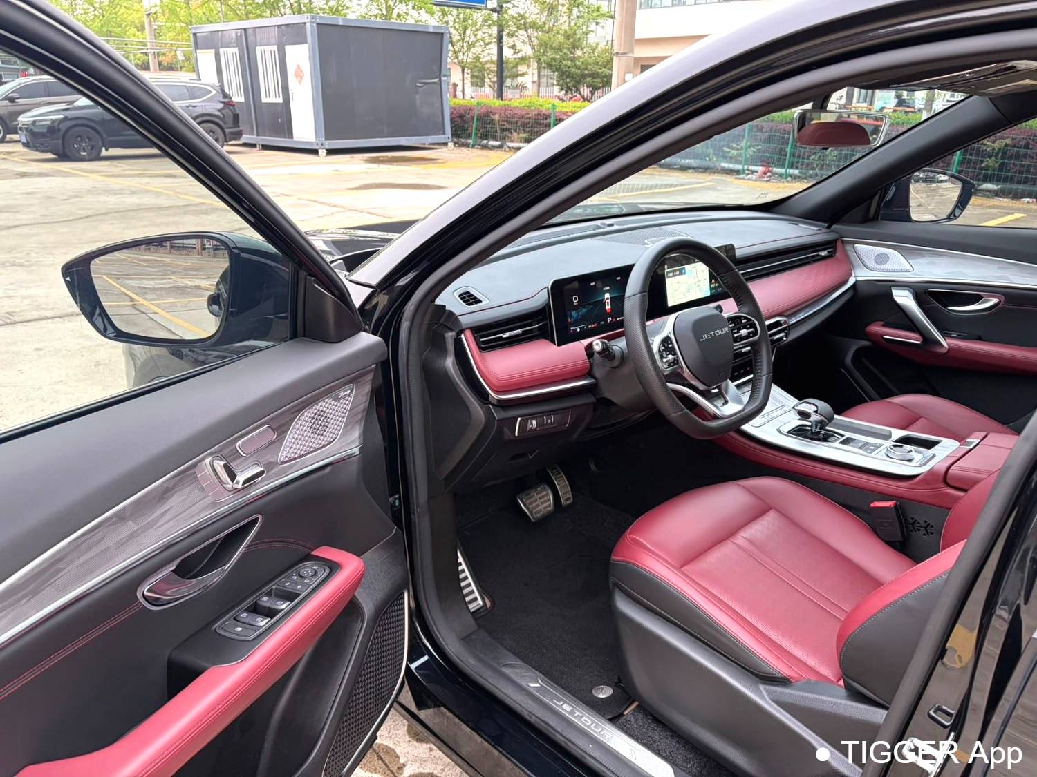 JETOUR 2023 X70 PRO 1.5T DCT Comfort Type 5-seater