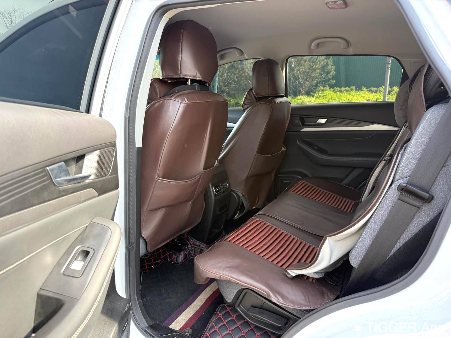 JETOUR 2022 X70S 1.5T Manual Fanghua Edition 5-seater