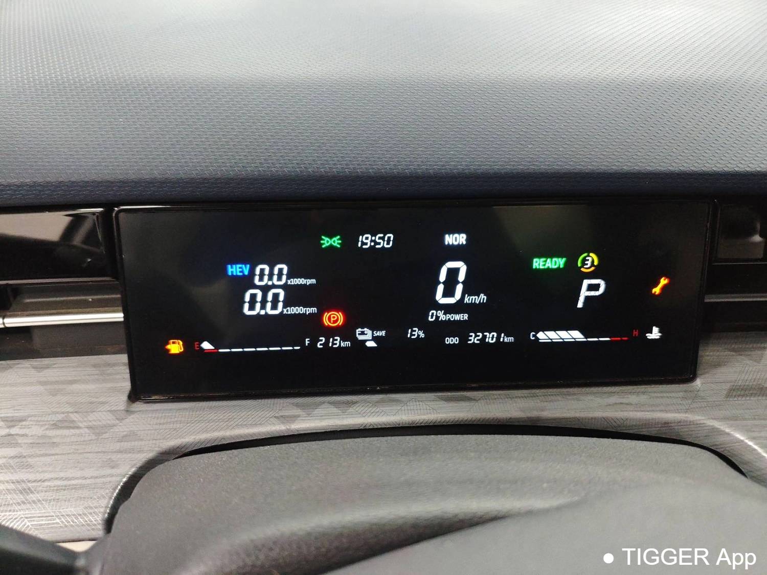 JETOUR 2023 DASHING i-DM‌ 1.5T DHT Lightning 01