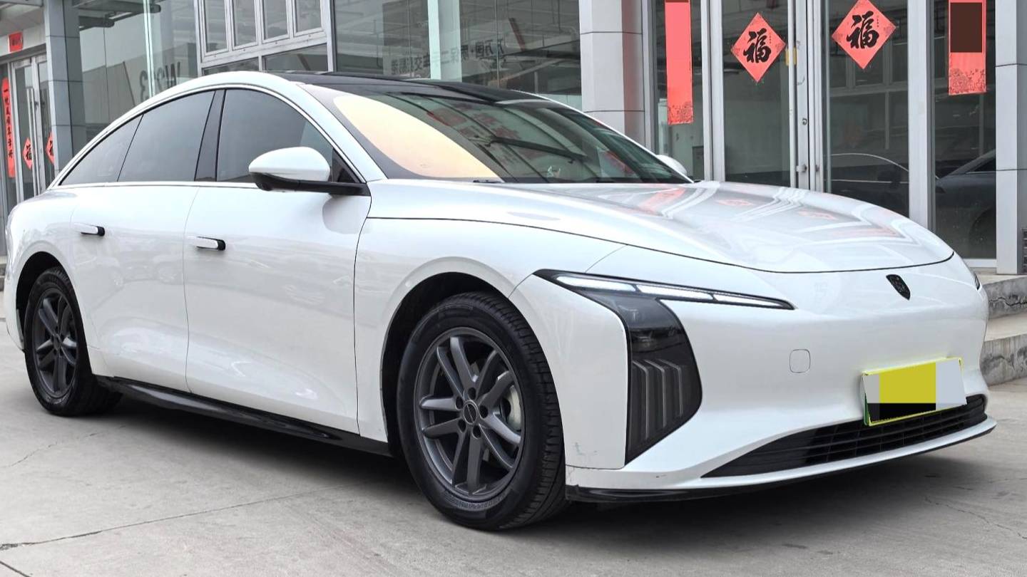 FORTHING 2025 Forthing S7 555 Hongyun Edition