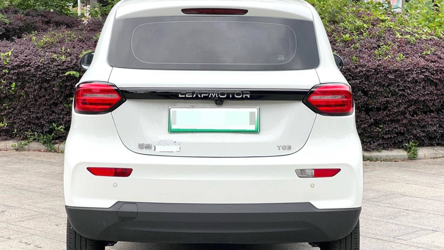 LEAP 2023 T03 310 Light Enjoy Edition