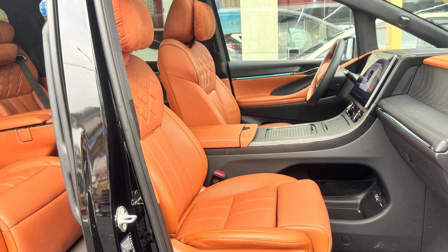 GAC 2025 Trumpchi M8 Qiankun Series Ultra First Class Cabin