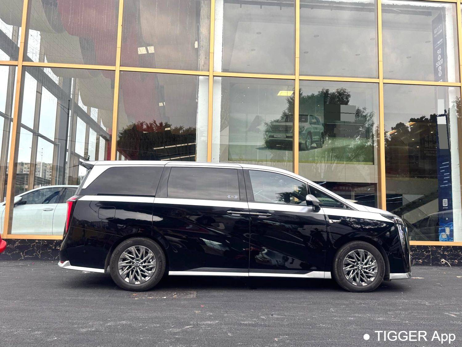 used GAC 2025 Trumpchi M8 Qiankun Series Ultra First Class Cabin