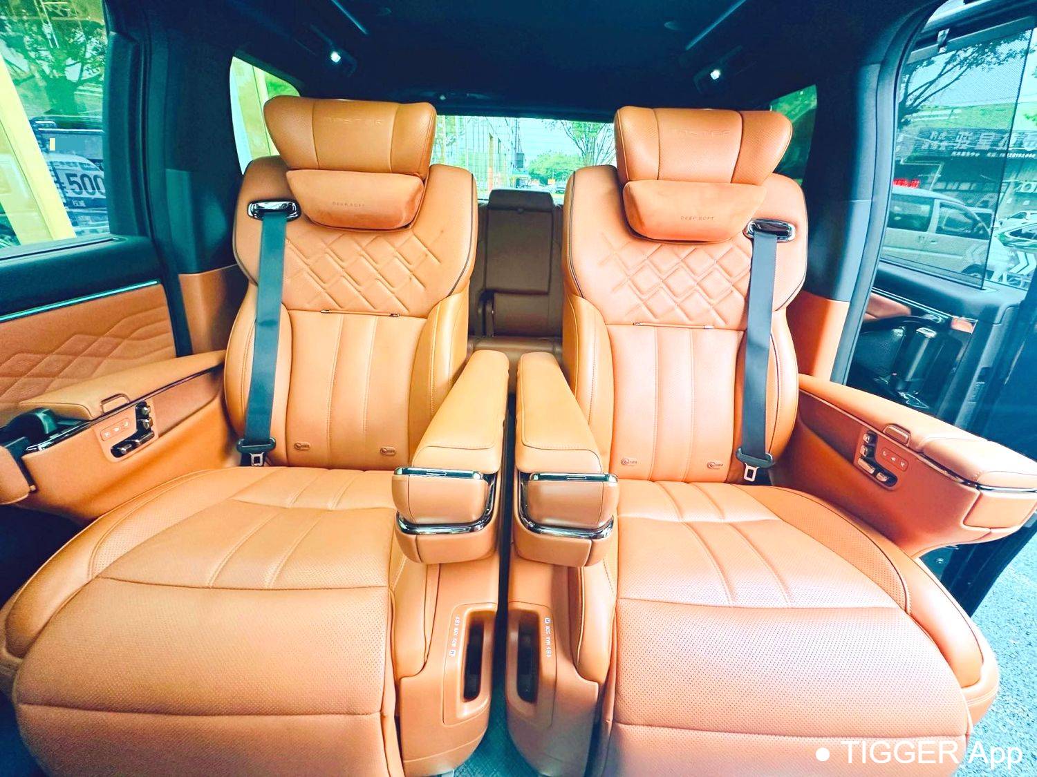 used GAC 2025 Trumpchi M8 Qiankun Series Ultra First Class Cabin