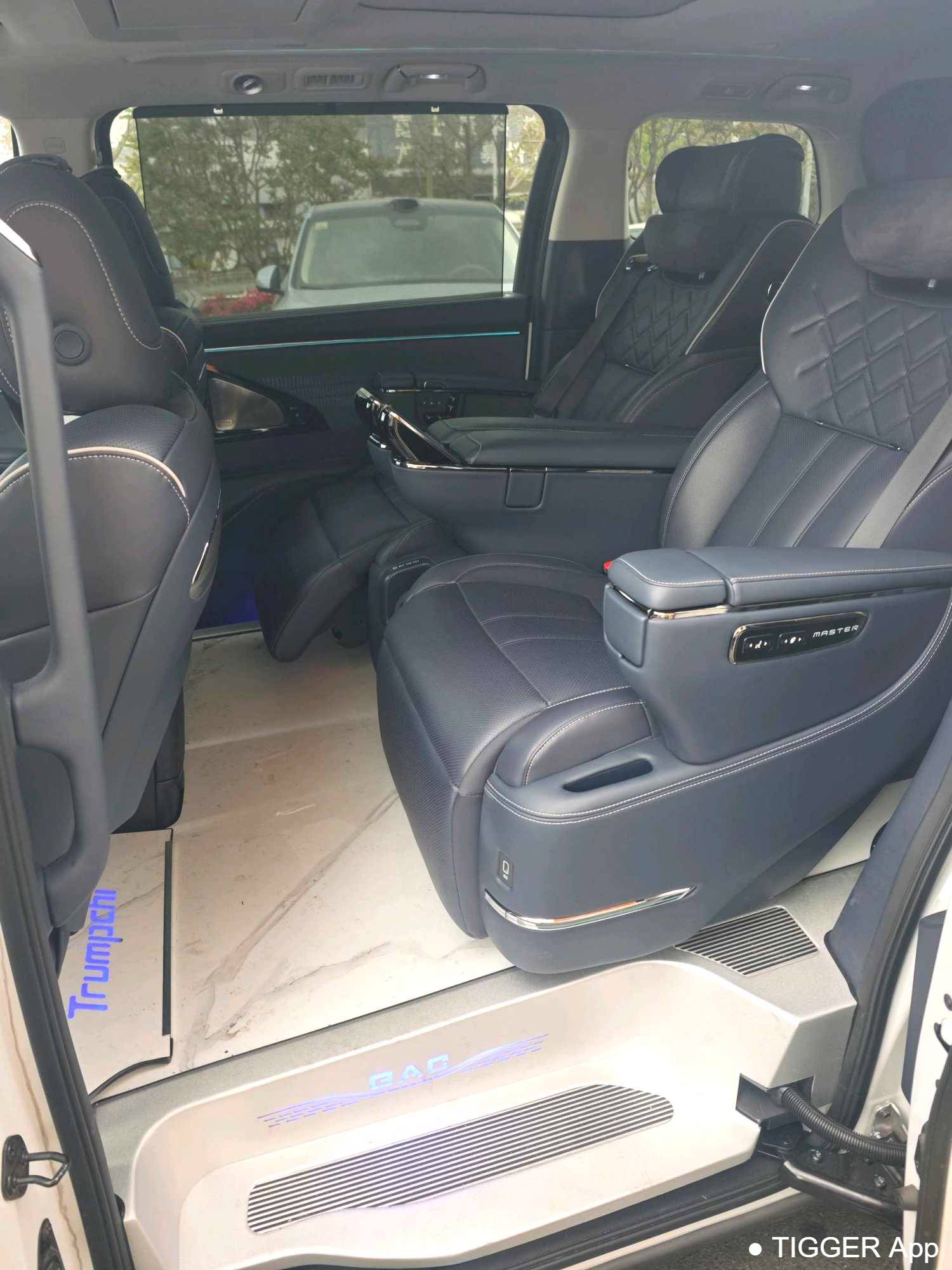 used GAC 2025 Trumpchi M8 Qiankun Series Ultra First Class Cabin