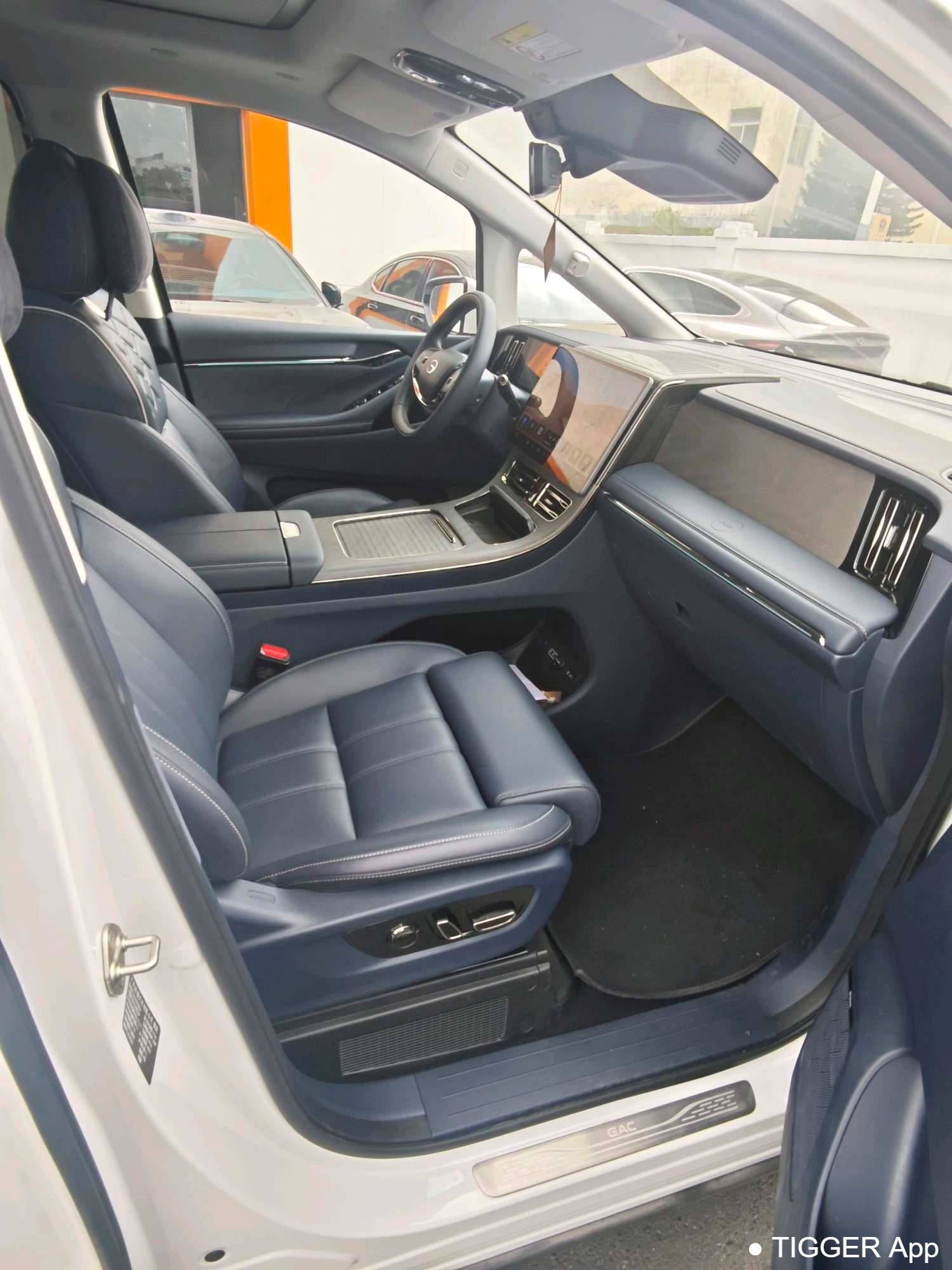 used GAC 2025 Trumpchi M8 Qiankun Series Ultra First Class Cabin