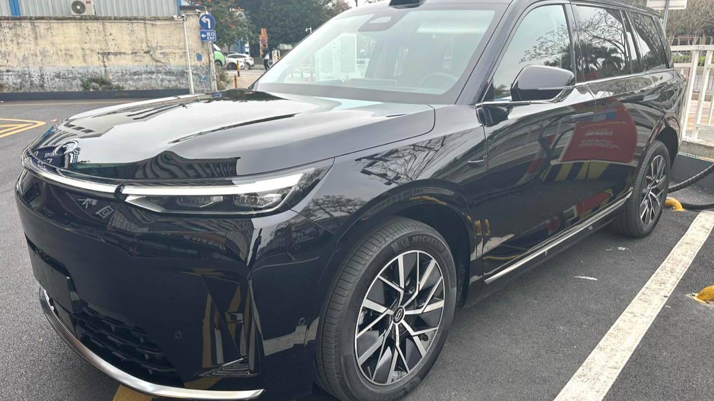 GAC 2025 Trumpchi  S9 Qiankun UItra Building 6