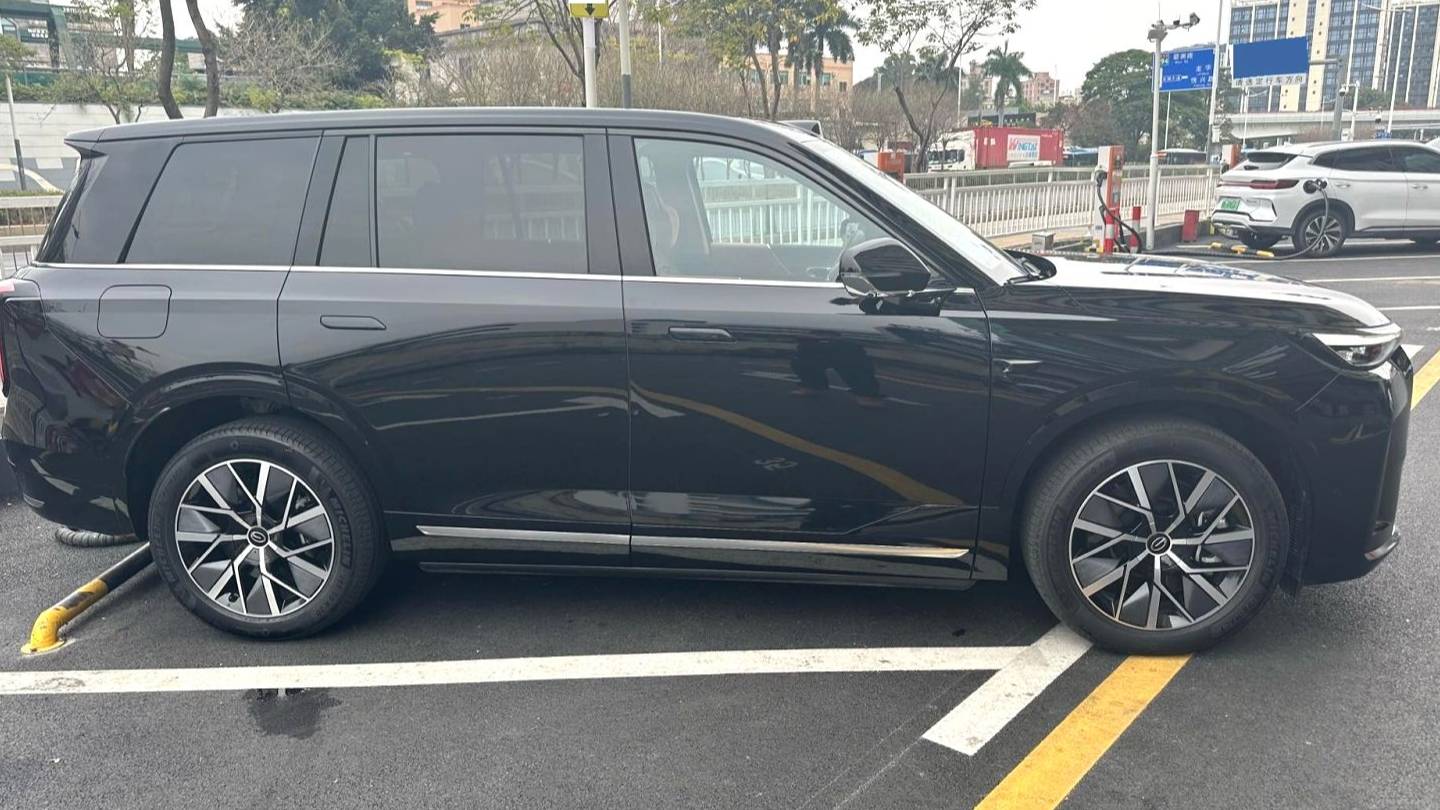 GAC 2025 Trumpchi  S9 Qiankun UItra Building 6