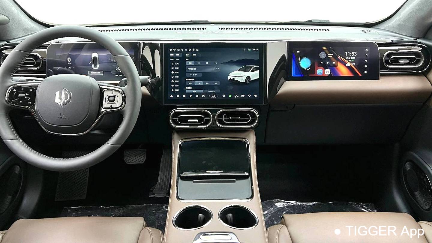 LEAP 2023 C01 Extended Range 316 Smart Edition