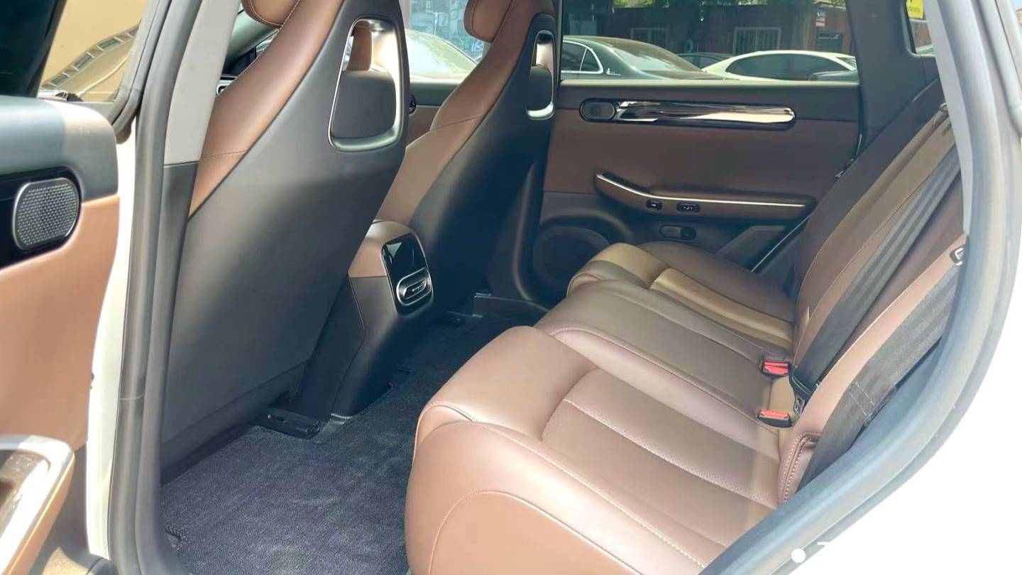 LEAP 2023 C01 525 Intelligent Version