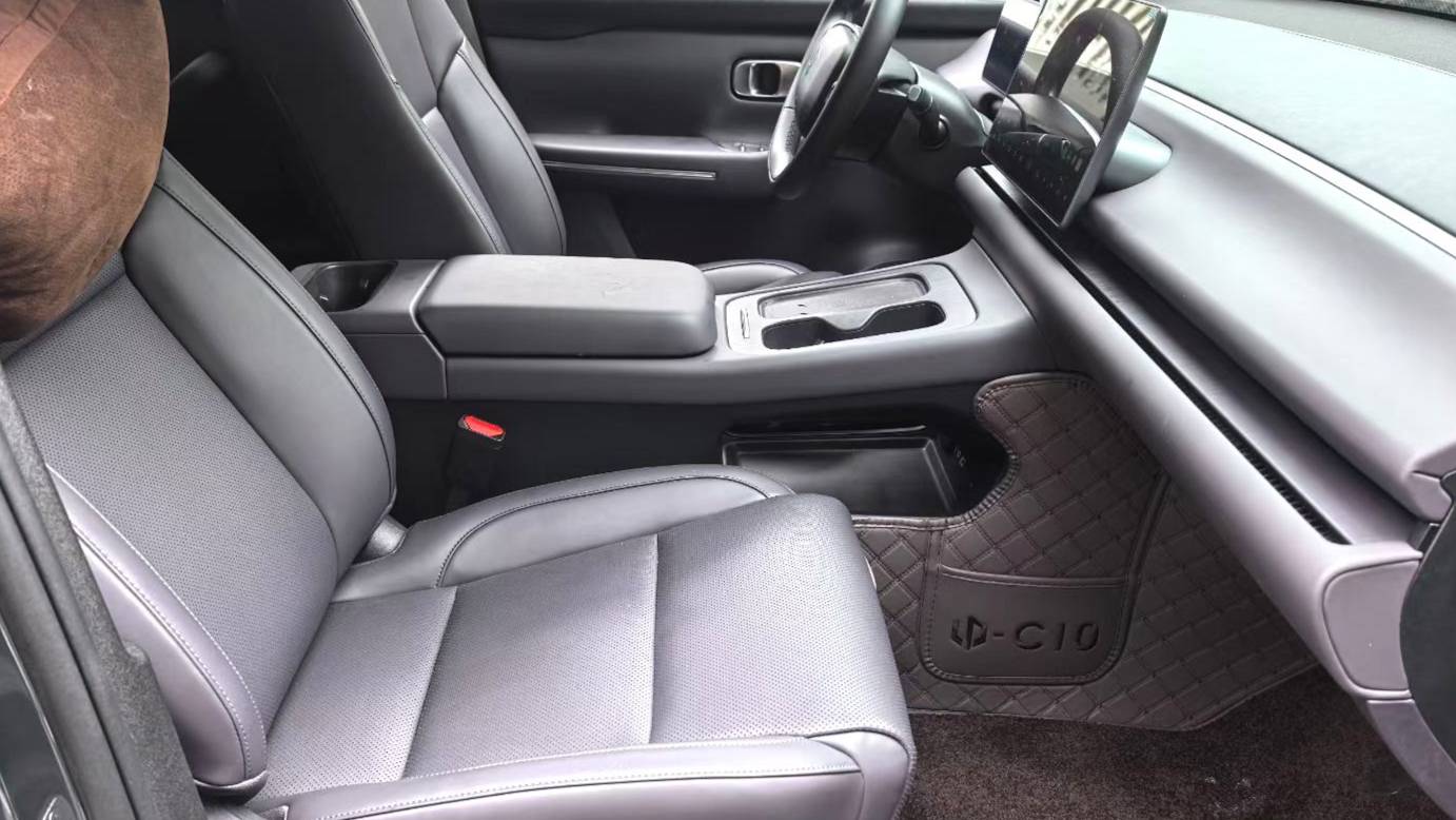 LEAP 2024 C10 410 Comfort Edition