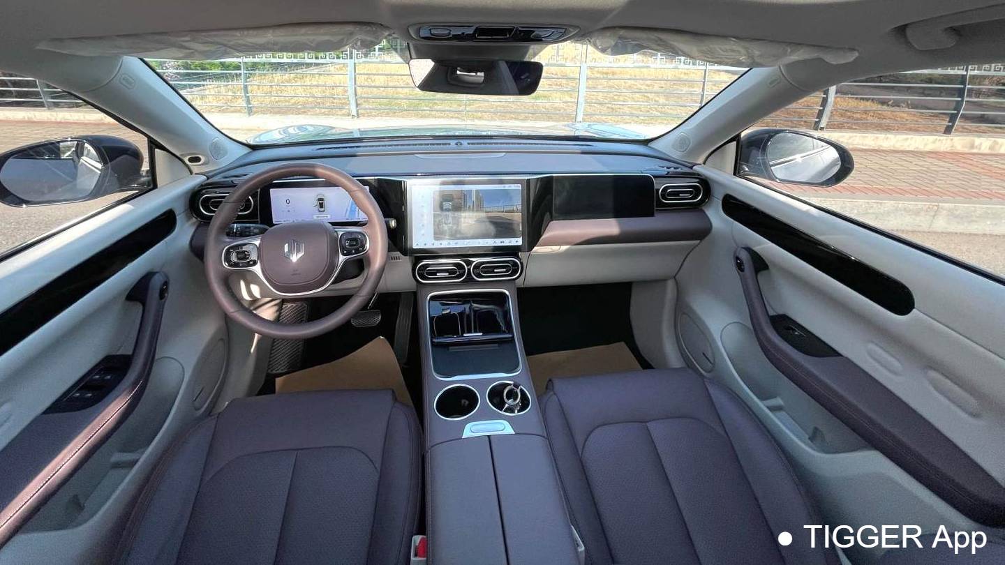 LEAP 2023 C11 Extended Range 200 Comfort Edition