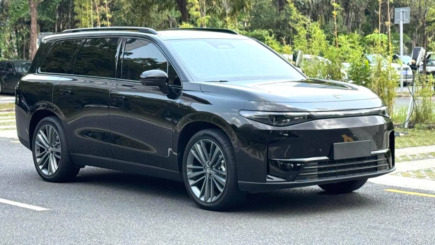 LEAP 2024 C16 Pure Electric 520 Premium Edition