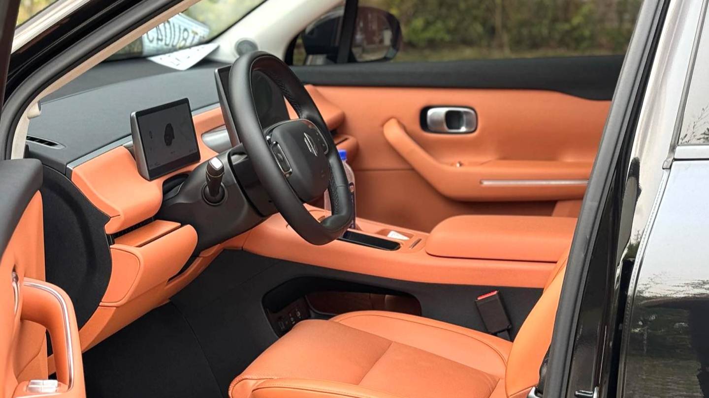 LEAP 2024 C16 Pure Electric 520 Premium Edition